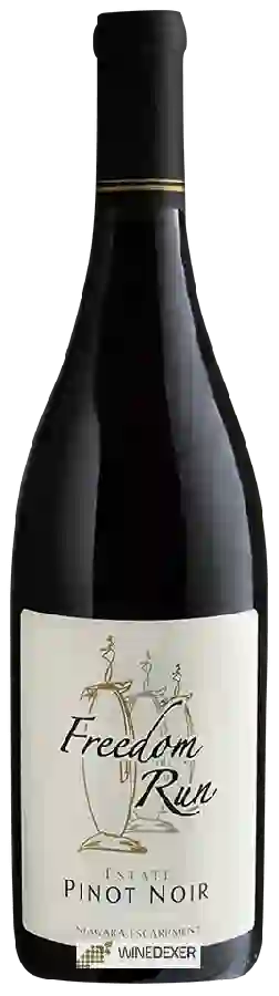 Winery Freedom Run - Pinot Noir Winery Freedom Run - Pinot Noir