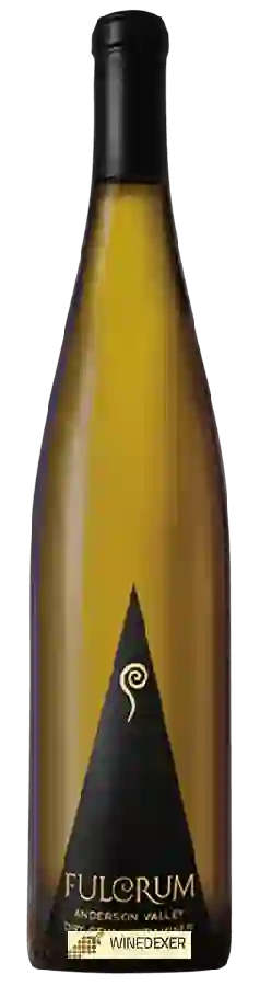 Winery Fulcrum Wines - Dry Gewürztraminer Winery Fulcrum Wines - Dry Gewürztraminer