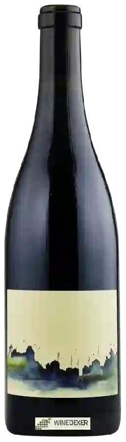 Winery Gentle Folk Wine - Village Pinot