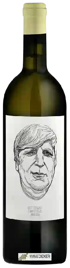 Winery Gut Oggau - Timotheus Weiss Winery Gut Oggau - Timotheus Weiss