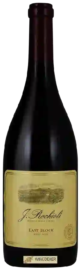 Winery J. Rochioli - East Block Pinot Noir Reserve