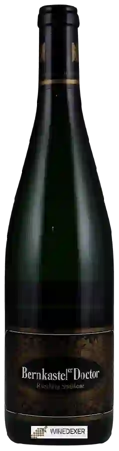 Winery Weingüter Wegeler - Bernkasteler Doctor Riesling Spätlese Winery Weingüter Wegeler - Bernkasteler Doctor Riesling Spätlese