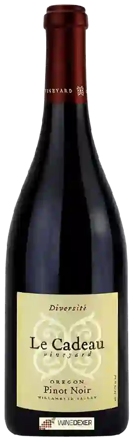 Winery Le Cadeau Vineyard - Diversité Pinot Noir
