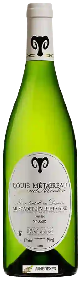 Winery Louis Métaireau (Grand Mouton) - Muscadet Sèvre et Maine Sur Lie