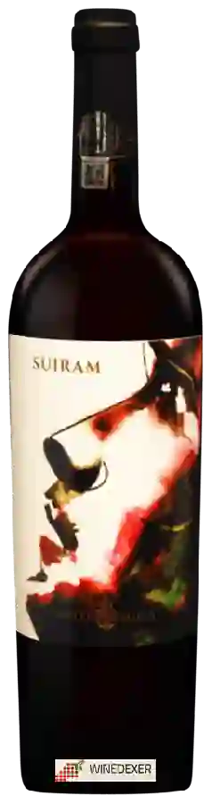 Winery Maximarc - Castel Sofia Suiram Winery Maximarc - Castel Sofia Suiram