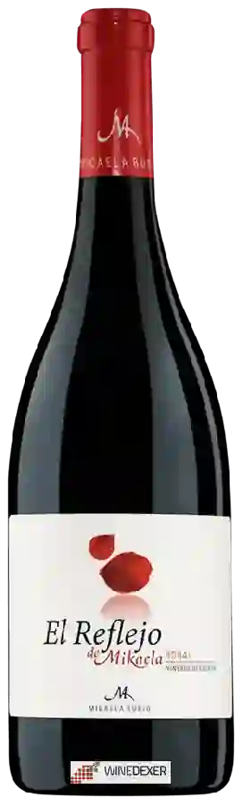 Winery Mikaela - El Reflejo di Mikaela Bobal de Cepas Centenarias Winery Mikaela - El Reflejo di Mikaela Bobal de Cepas Centenarias