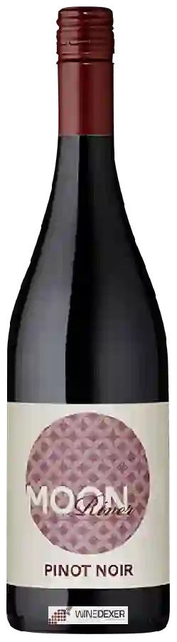 Winery Moon River - Pinot Noir Winery Moon River - Pinot Noir