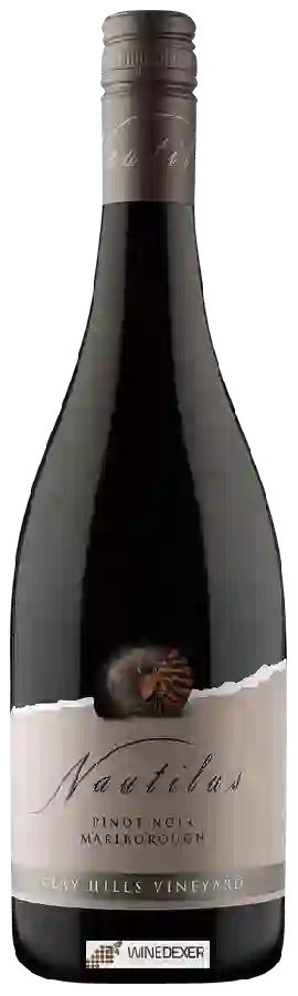Winery Nautilus - Clay Hills Vineyard Pinot Noir Winery Nautilus - Clay Hills Vineyard Pinot Noir