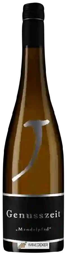 Winery Neuspergerhof - J Mandelpfad Genusszeit Winery Neuspergerhof - J Mandelpfad Genusszeit