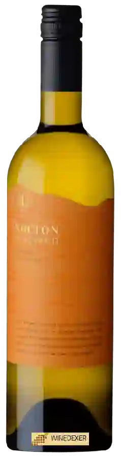 Winery Nocton Vineyard - Sauvignon Blanc Winery Nocton Vineyard - Sauvignon Blanc