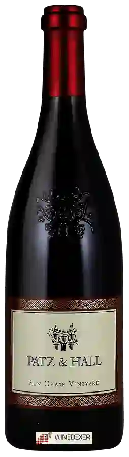 Winery Patz & Hall - Sun Chase Vineyard Pinot Noir Winery Patz & Hall - Sun Chase Vineyard Pinot Noir