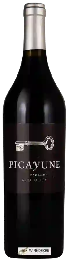 Winery Picayune - Padlock