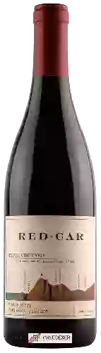 Winery Red Car - Estate Vineyard Pinot Noir