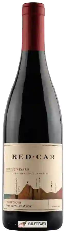 Winery Red Car - Estate Vineyard Pinot Noir