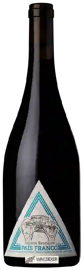 Winery Roberto Henriquez - País Franco Winery Roberto Henriquez - País Franco