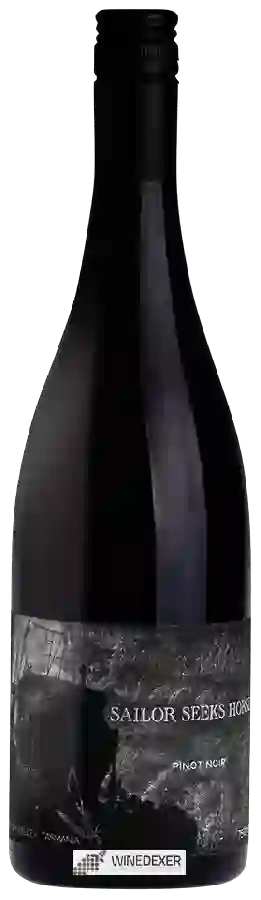 Winery Sailor Seeks Horse - Pinot Noir Winery Sailor Seeks Horse - Pinot Noir