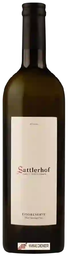 Winery Sattlerhof - Fassreserve Pfarrweingarten Winery Sattlerhof - Fassreserve Pfarrweingarten