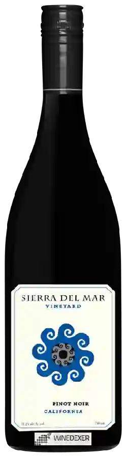 Winery Sierra del Mar Vineyard - Pinot Noir Winery Sierra del Mar Vineyard - Pinot Noir