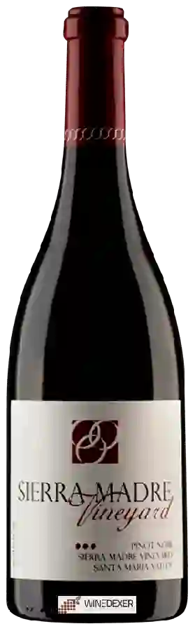 Winery Sierra Madre - Pinot Noir Winery Sierra Madre - Pinot Noir