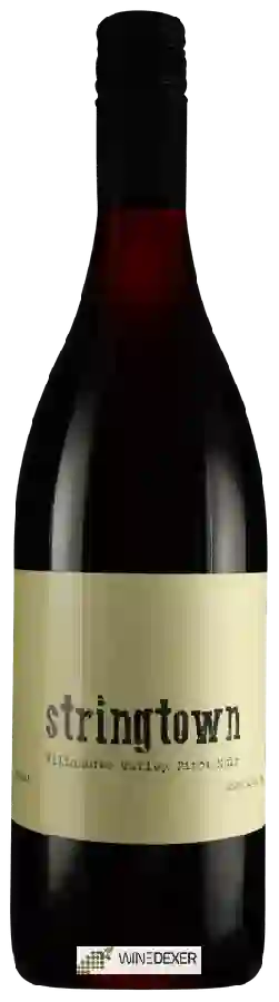 Winery Stringtown - Pinot Noir Winery Stringtown - Pinot Noir