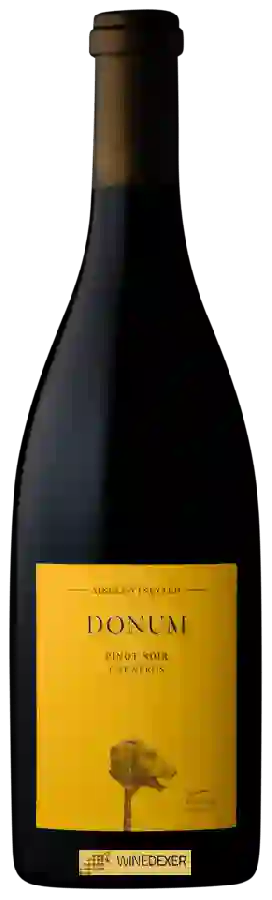Winery Donum - Carneros Estate Pinot Noir