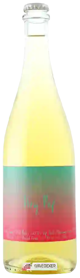 Winery Travis Tausend - Hey Pup