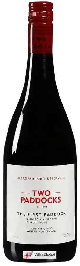 Winery Two Paddocks - The First Paddock Gibbston Vineyard Pinot Noir Winery Two Paddocks - The First Paddock Gibbston Vineyard Pinot Noir