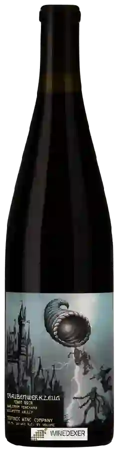 Winery Teutonic - Traubenwerkzeug Pinot Noir (Wahlstrom Vineyard) Winery Teutonic - Traubenwerkzeug Pinot Noir (Wahlstrom Vineyard)