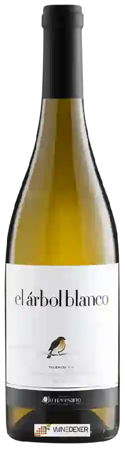 Winery Viticultores Lo Necesario - El Arbol Blanco Winery Viticultores Lo Necesario - El Arbol Blanco