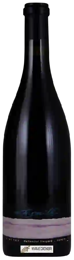 Winery W.H. Smith - Hellenthal Vineyard Pinot Noir