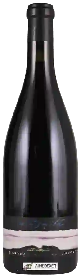 Winery W.H. Smith - Maritime Vineyard Pinot Noir Winery W.H. Smith - Maritime Vineyard Pinot Noir